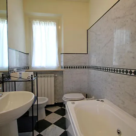 Vila Botrici Corsanico-Bargecchia